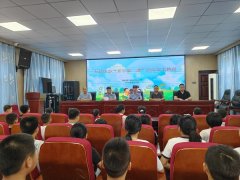 <b>宿松县九姑乡核心小学举办“开学第一课”平安</b>